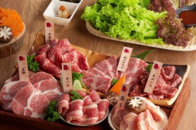 Review Tasaki BBQ